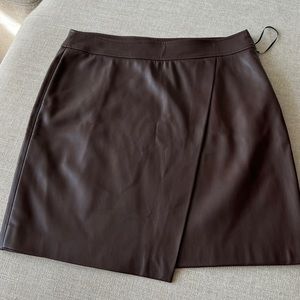 Modern Citizen Maroon Faux Leather Skirt